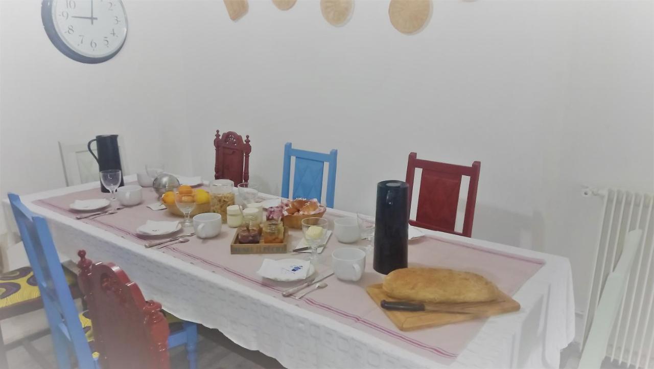 לינה וארוחת בוקר Uchaud L'Esperluette En Camargue מראה חיצוני תמונה