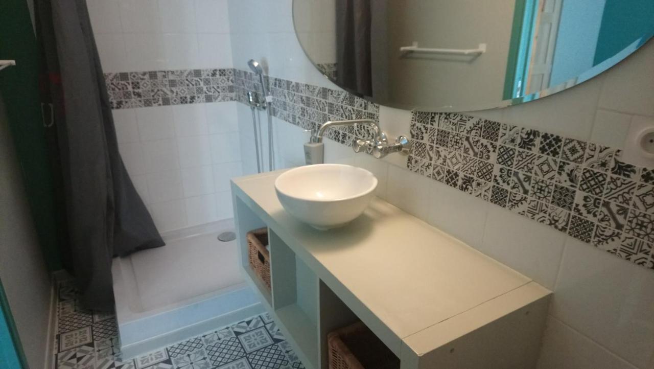 לינה וארוחת בוקר Uchaud L'Esperluette En Camargue מראה חיצוני תמונה